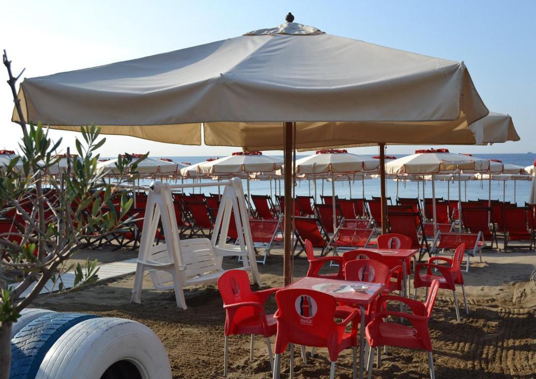 Savona Casa Vacanze Vicino Mare 3 Minuti Wifi Екстериор снимка