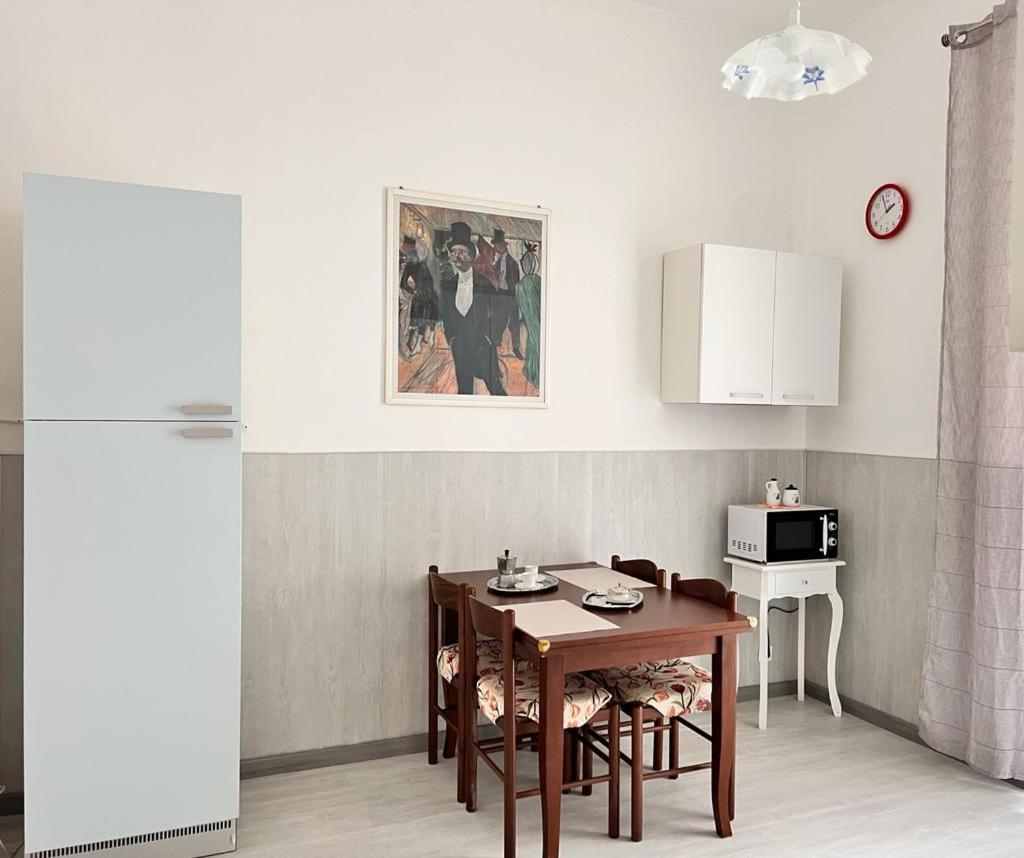 Savona Casa Vacanze Vicino Mare 3 Minuti Wifi Екстериор снимка