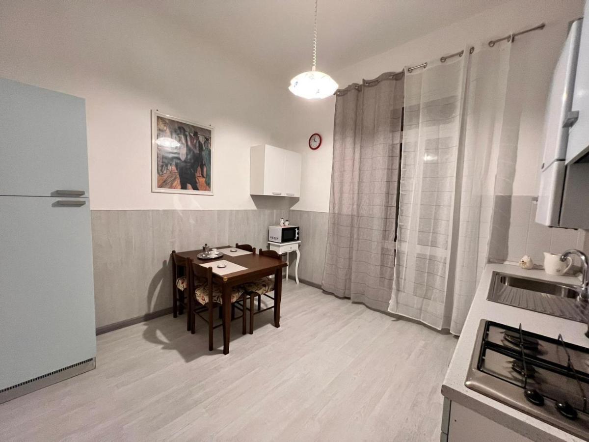Savona Casa Vacanze Vicino Mare 3 Minuti Wifi Екстериор снимка